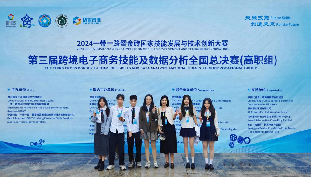 17274306023065.png 图片27.png