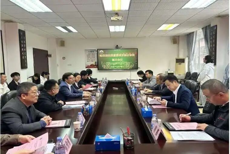微信图片_2025-12-06_140427_398.jpg